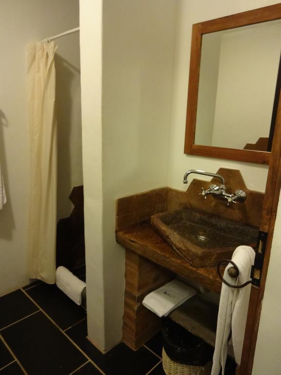 Casa Saramago Hotel Монсарас Стая снимка
