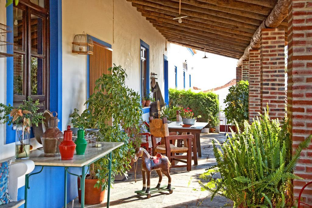 Casa Saramago Hotel Монсарас Екстериор снимка