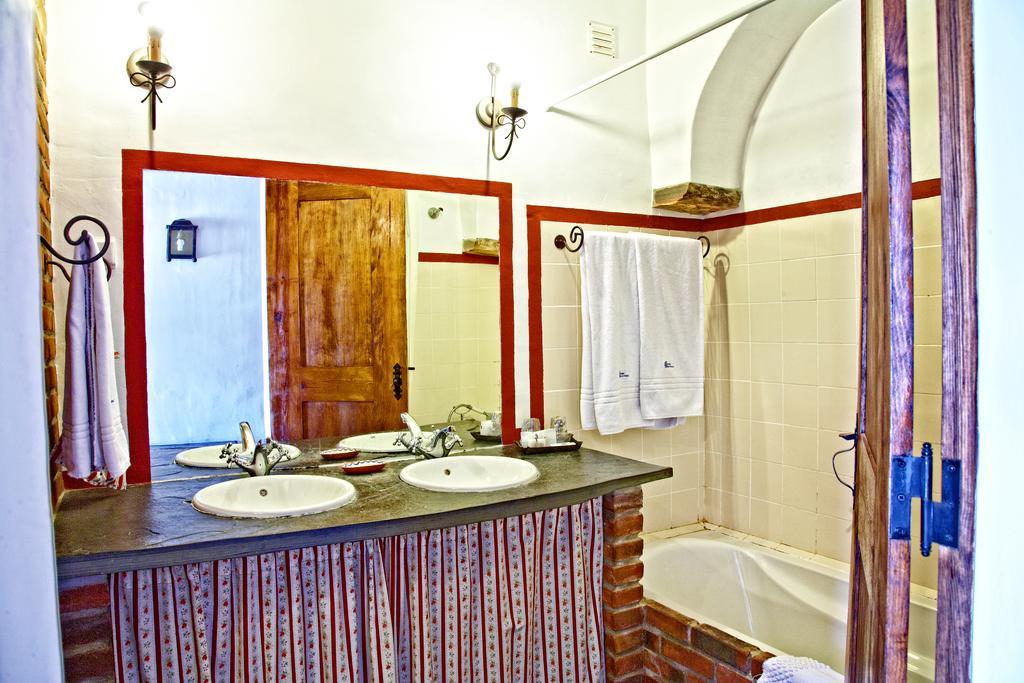 Casa Saramago Hotel Монсарас Екстериор снимка